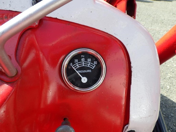 ford-tractor-image-35