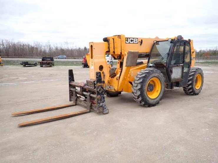 2010-jcb-510-56-image-1