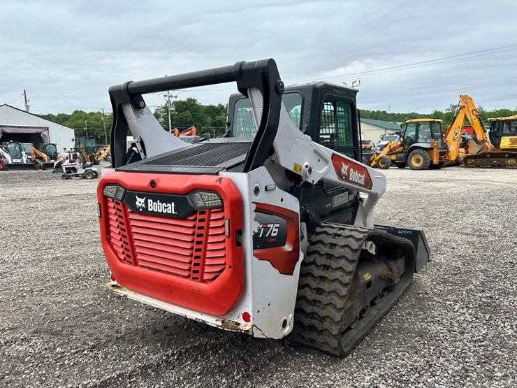 2020-bobcat-t76-image-4