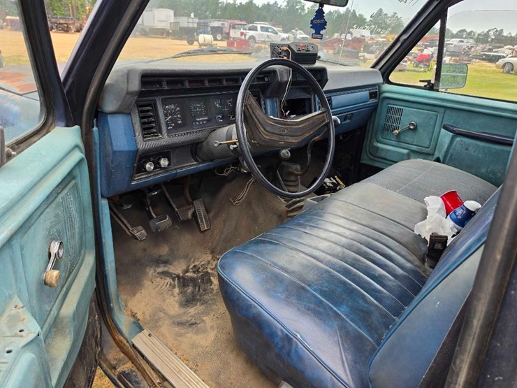 1984-ford-f150-image-8