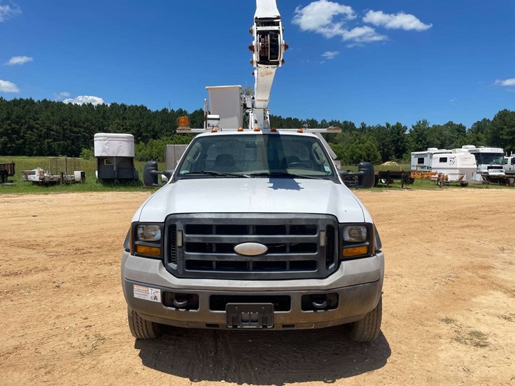 2006-ford-f550-image-5