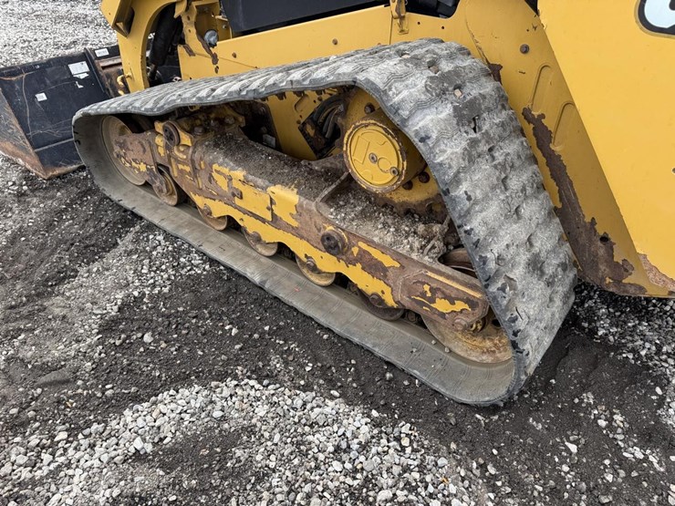 2019-caterpillar-299d3-image-17