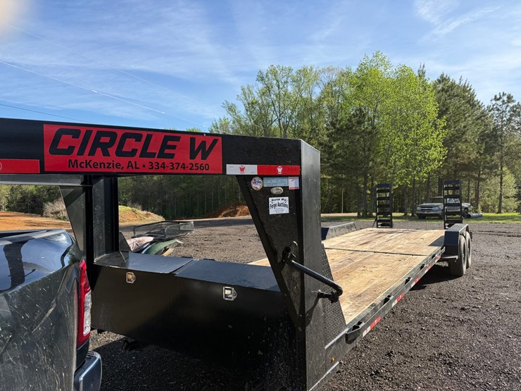 #612-•-2022-circle-goosneck-trailer---somerville,tn-image-1