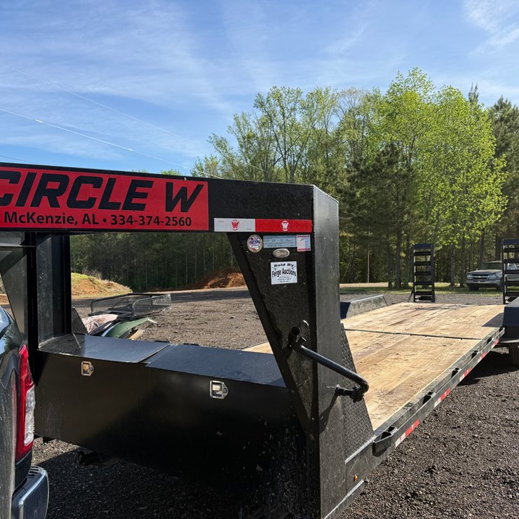 #612 • 2022 CIRCLE GOOSNECK TRAILER - SOMERVILLE,TN