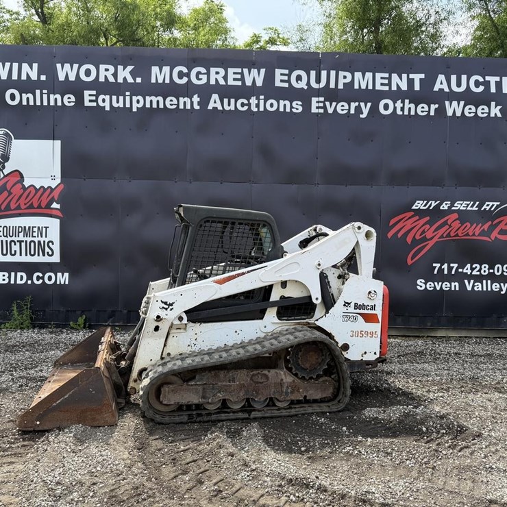 2019 BOBCAT T740