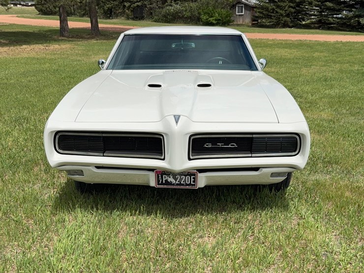 1968-pontiac-gto-image-8