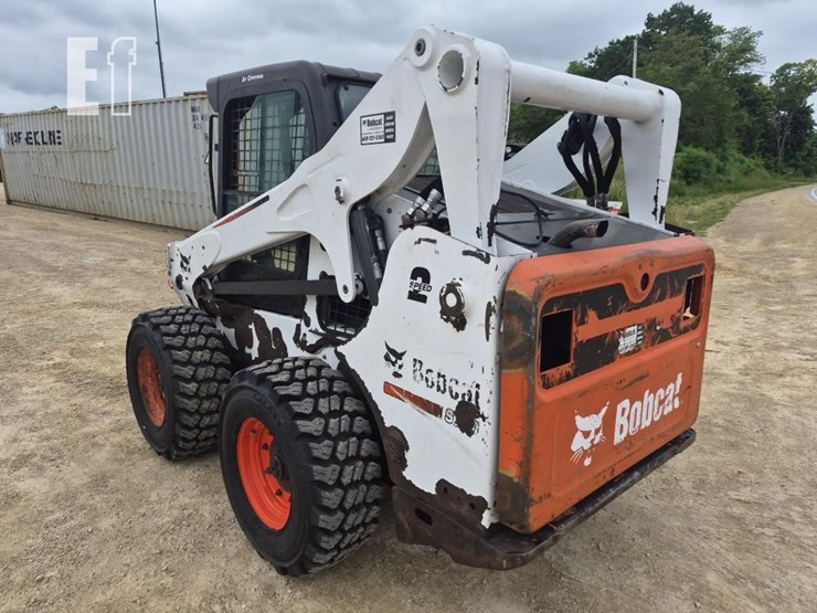 2011-bobcat-s750-image-2