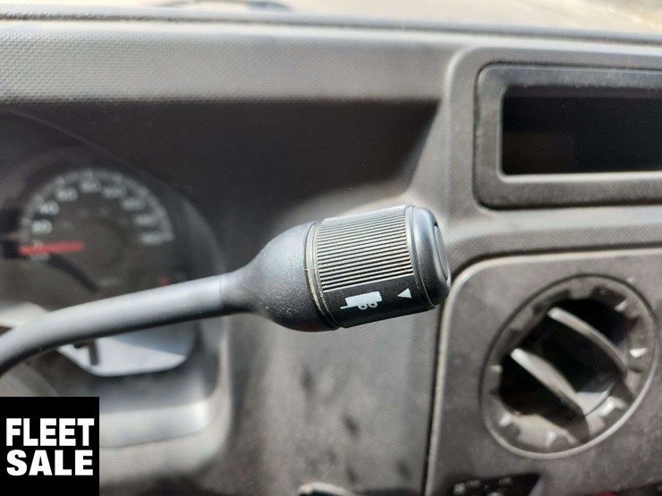 2012-ford-e450-image-35