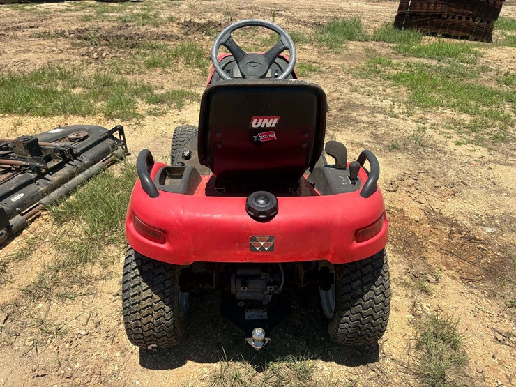 massey-ferguson-2924d-image-7