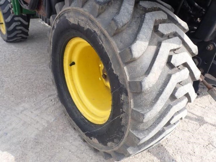 2011-john-deere-1023e-image-67