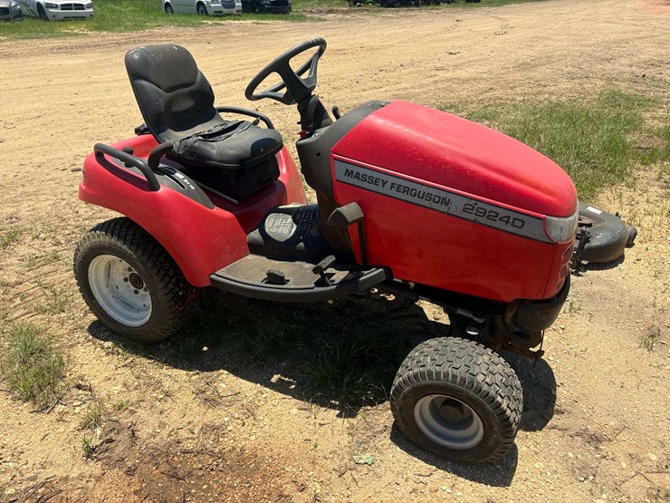 massey-ferguson-2924d-image-5