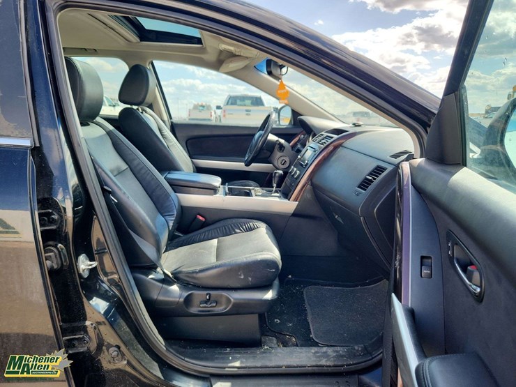 2015-mazda-cx9-image-19