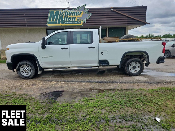2020-chevrolet-silverado-2500hd-image-6