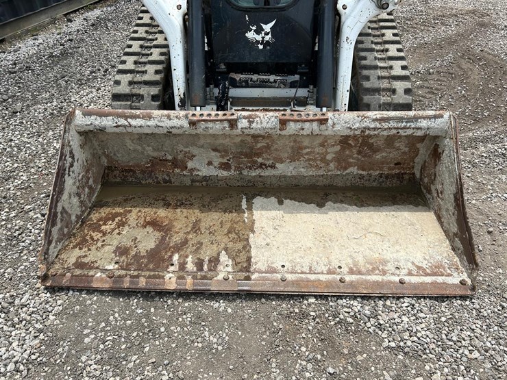 2022-bobcat-t76-image-9