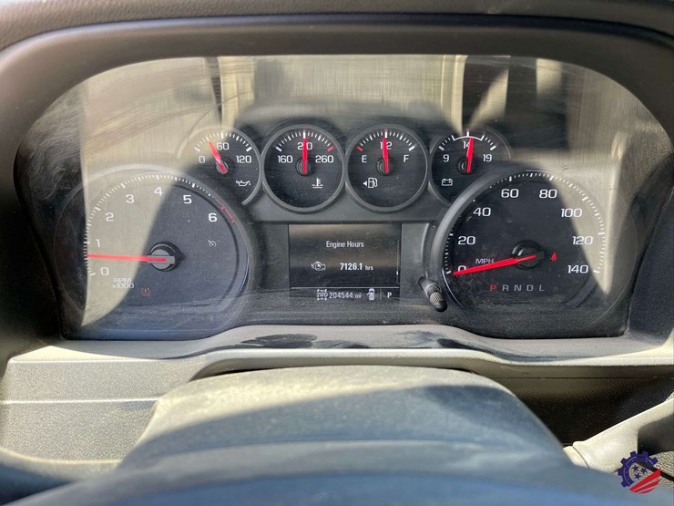 2021-chevrolet-silverado-4x4-pickup-truck-image-65
