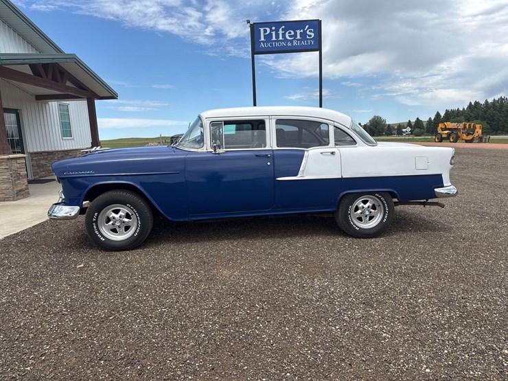 1955-chevrolet-350-image-2