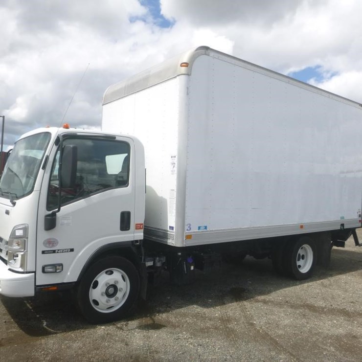 2023 ISUZU NRR