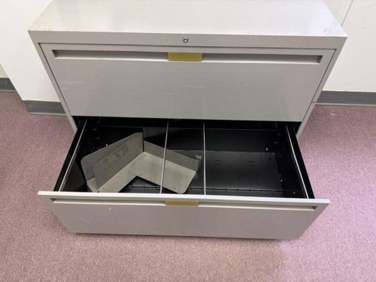 2-drawer-metal-filing-cabinet-image-3