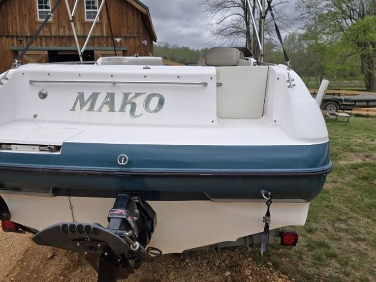 #256-•-1999-monterey-230-explorer-deck-boat---located-in-centerville,tn-image-11