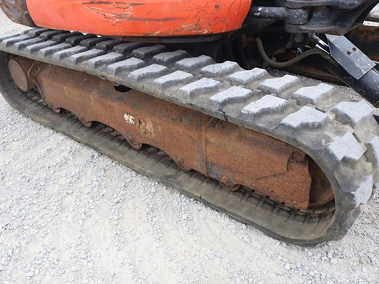 2012-kubota-kx057-4-image-14