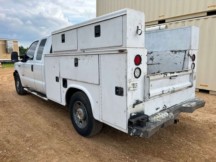 2005-ford-f250-image-2