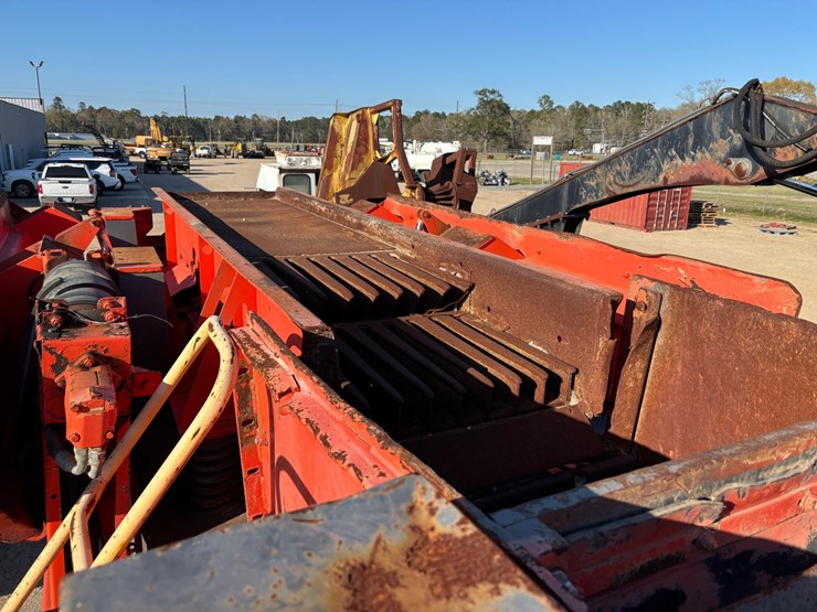 2009-sandvik-qj240-image-26