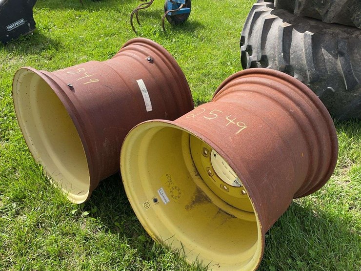 john-deere-2-image-1