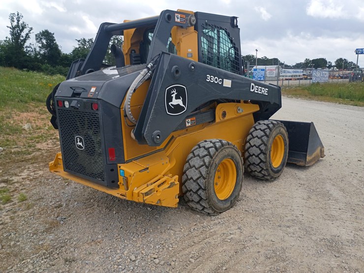 2022-deere-330g-image-9