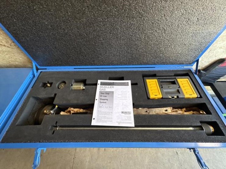 mueller-4–6in-gas-line-tapping-&-stopping-trailer-image-25