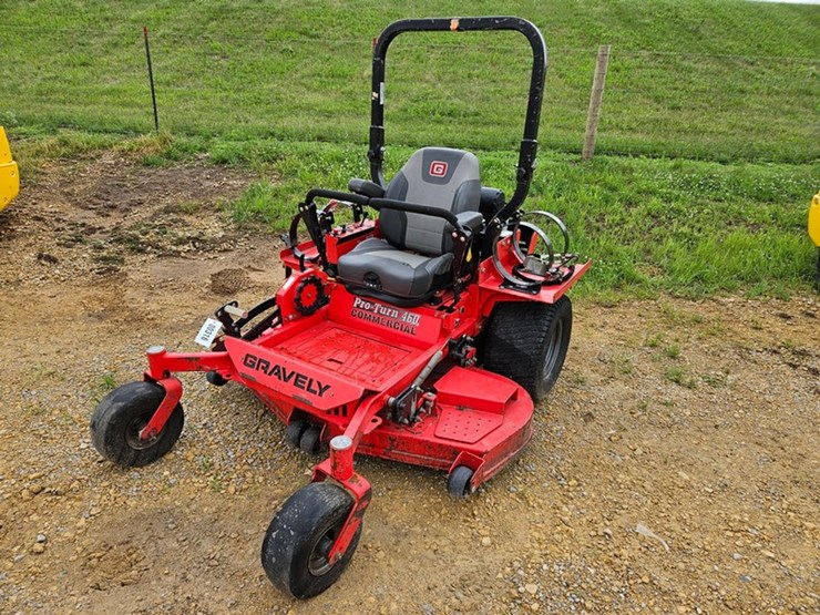 gravely-proturn-460-image-1