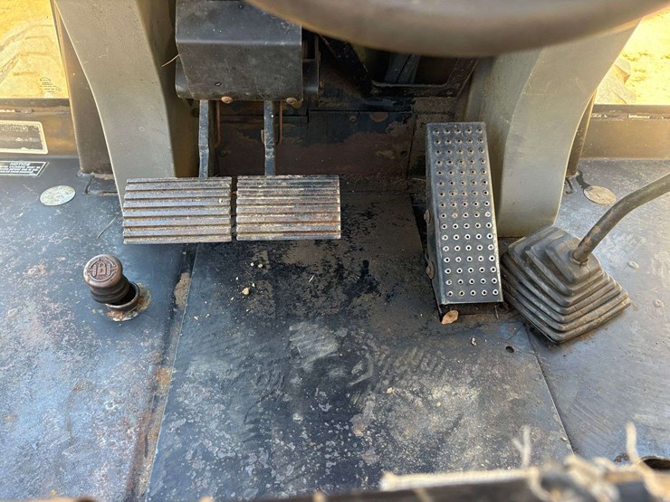 caterpillar-416c-image-10