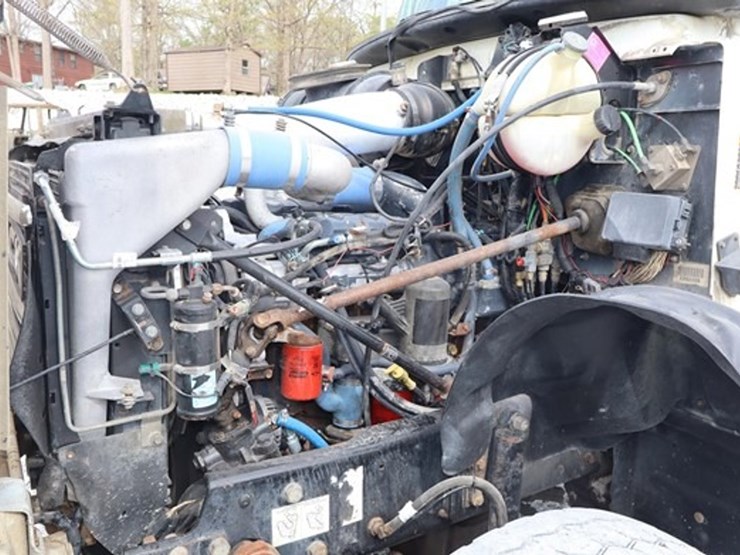 #521-•-2007-mack-cv713-tandem-axle-dump-truck-image-15
