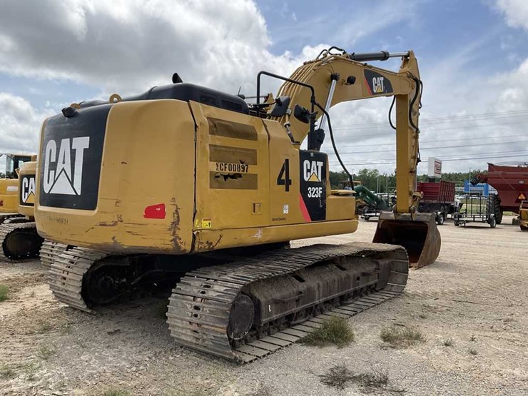 2015-caterpillar-323fl-image-4