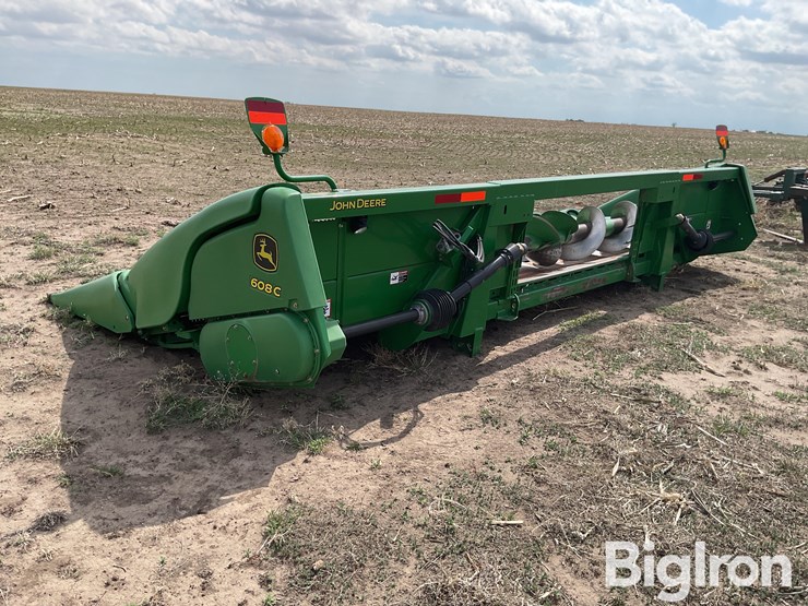 john-deere-608c-image-7