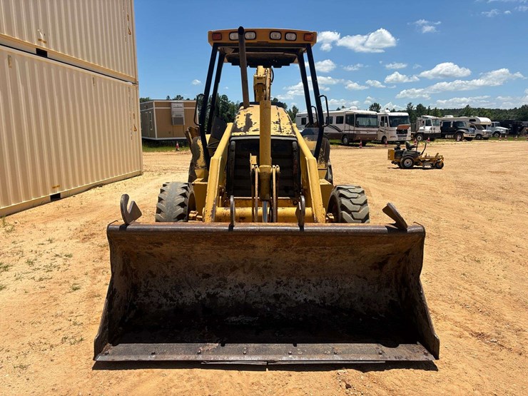 caterpillar-416c-image-5