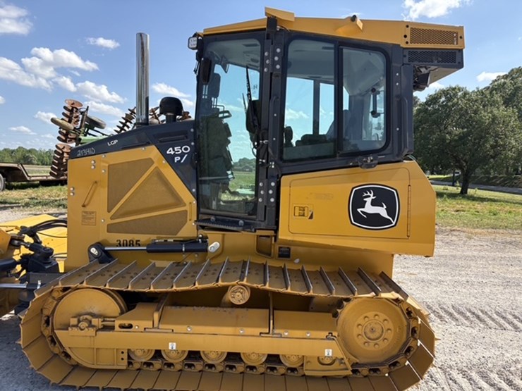 2023-deere-450-p-tier-lgp-image-8
