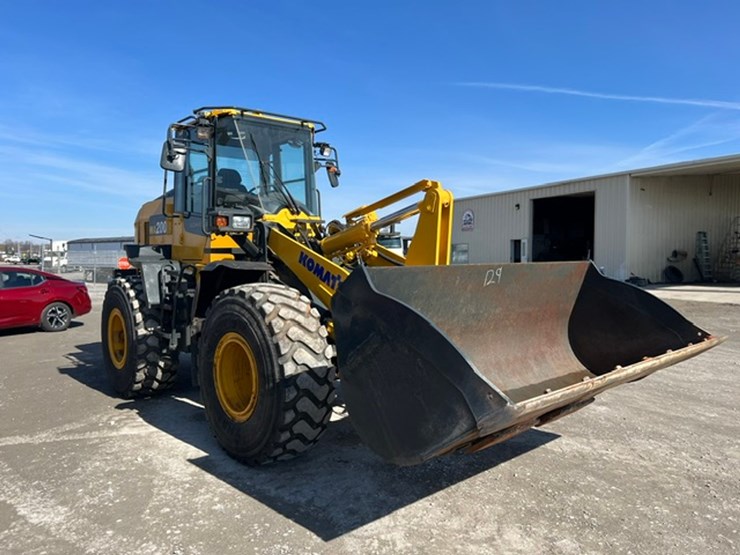2021-komatsu-wa200-8-image-6