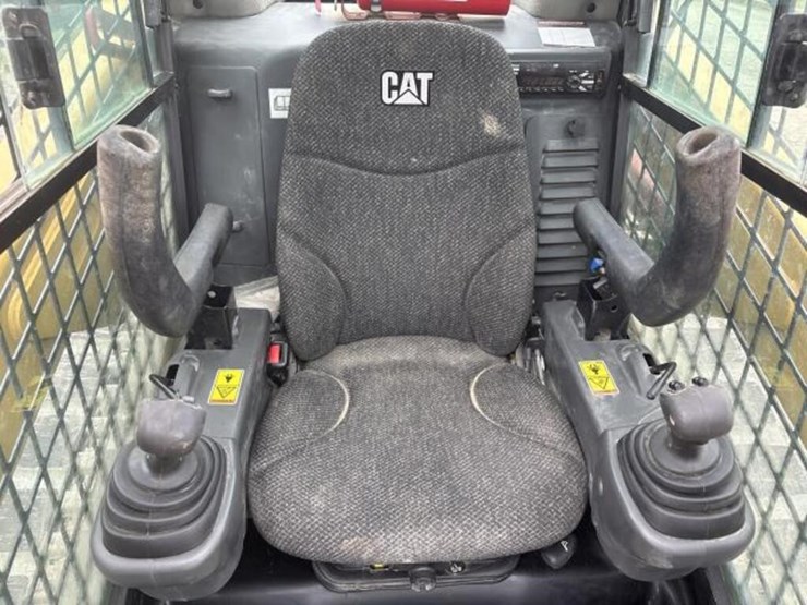 caterpillar-259d-image-15