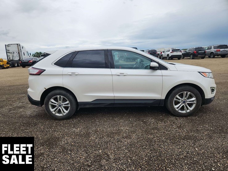 2016-ford-edge-sel-image-9