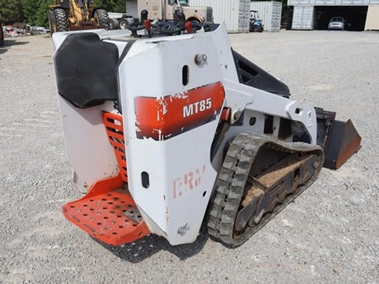 2017-bobcat-mt85-image-5