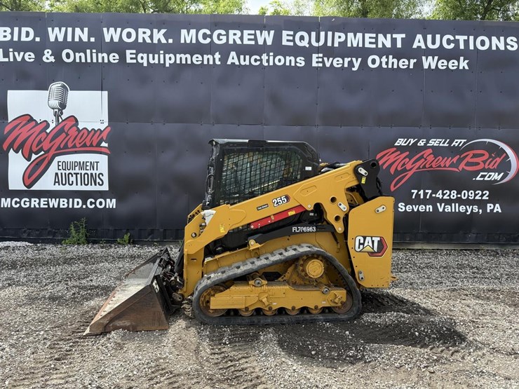 2024-caterpillar-255-image-1