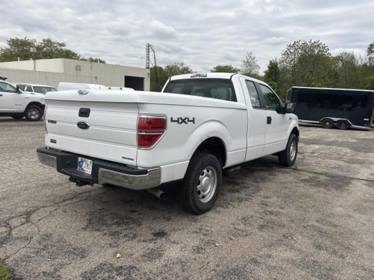 2012-ford-f150-xl-image-5