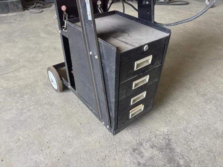 lincoln-electric-tig-200-welder-with-tank-and-cart-image-9