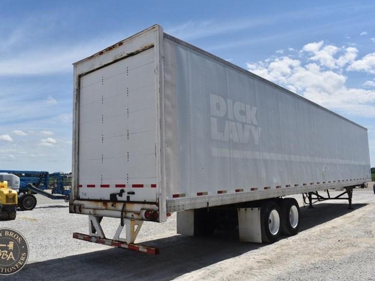 2001-strick-trailer-image-7