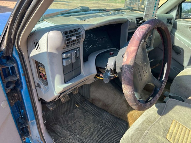 1995-chevrolet-s10-image-23