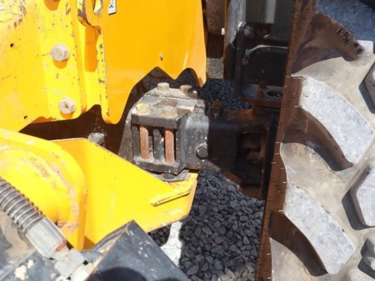 2018-jcb-510-56-image-21
