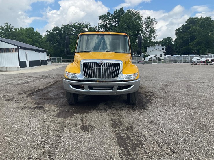 2007-international-durastar-4300-image-8
