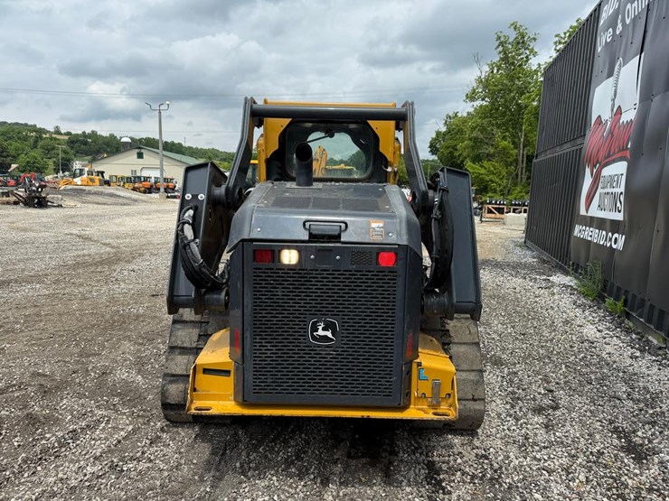 2023-deere-333g-image-3