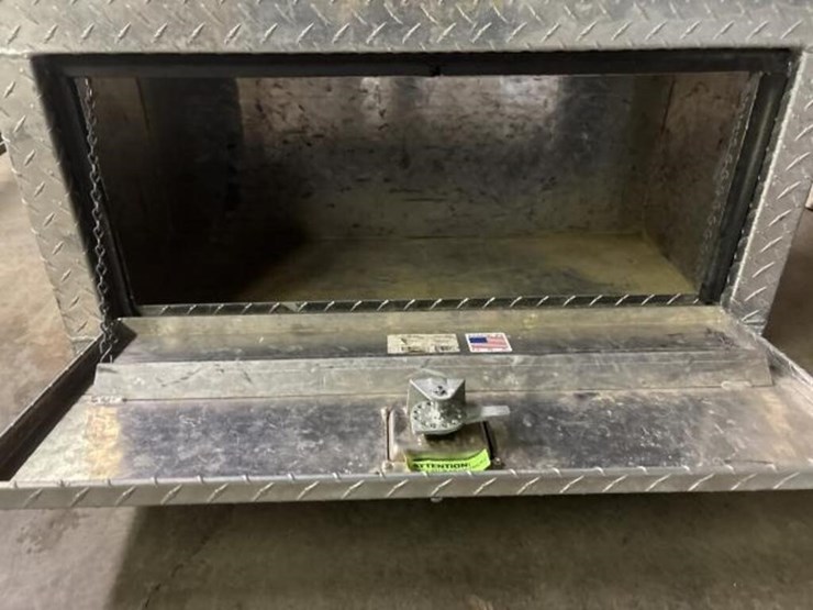 aluminum-toolbox-image-4