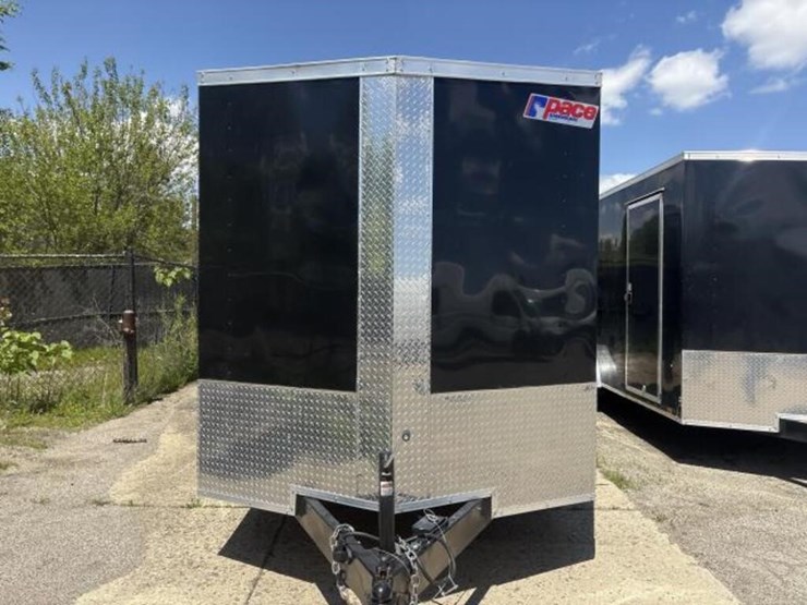 mueller-8in-gas-tapping-trailer-image-55